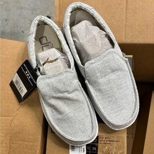 Hey Dude Misty Chambray Grey - Size 5 only- NWT